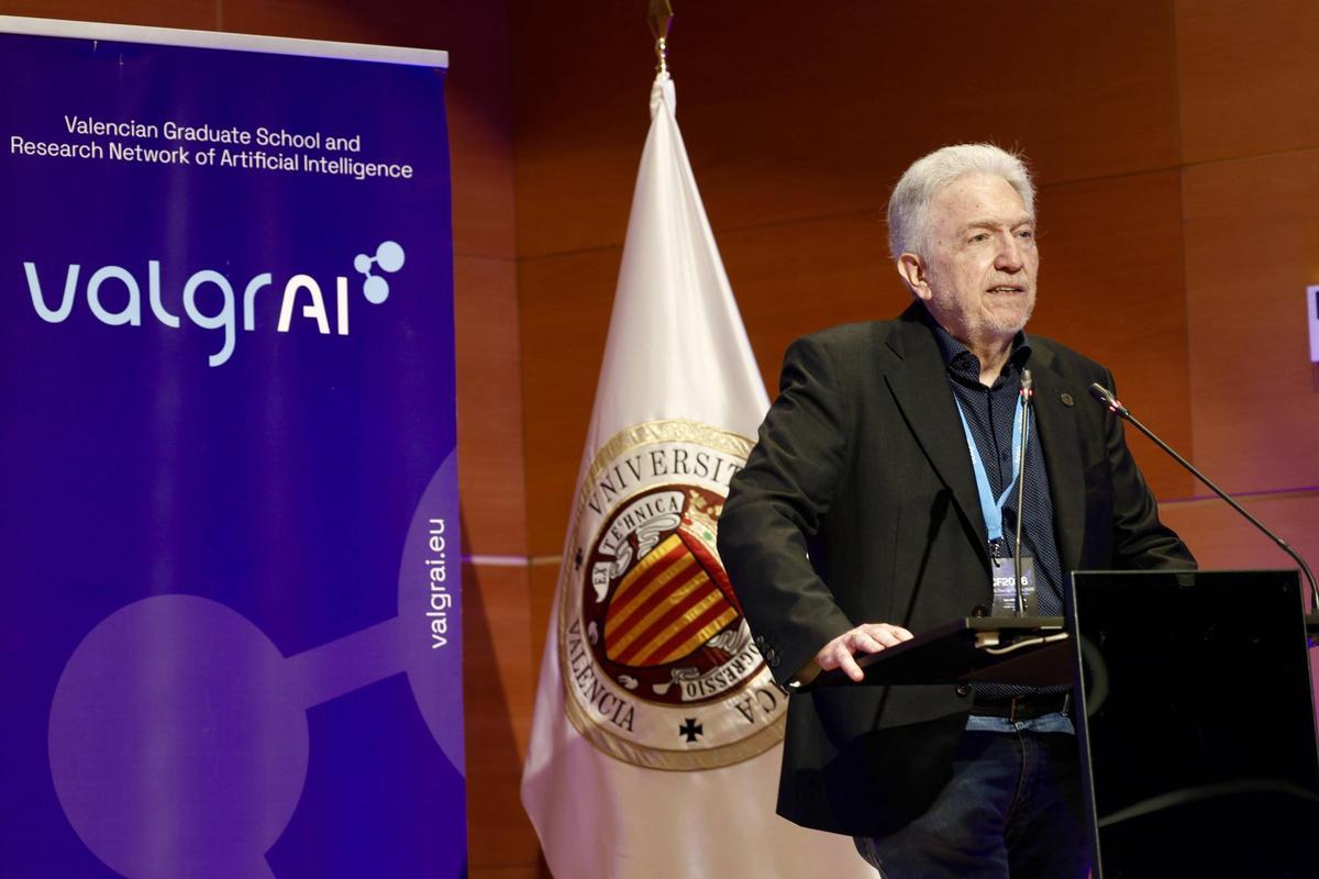 Vicente Botti, director científico del ValgrAI Scientific Council Forum (VSCF) y catedrático de la UPV.