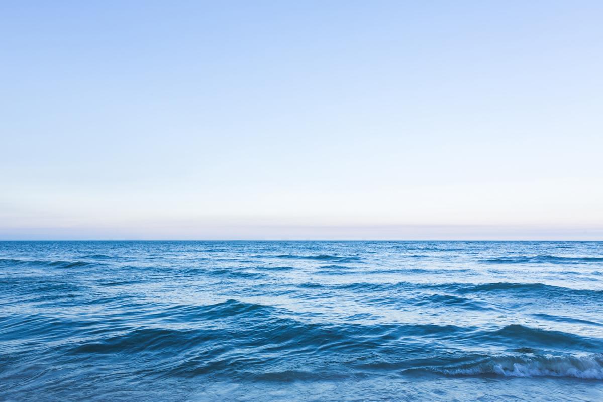 El agua de los océanos también juega un papel fundamental para la vida en el planeta.