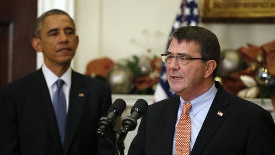 Obama designa a Carter como nuevo secretario de Defensa