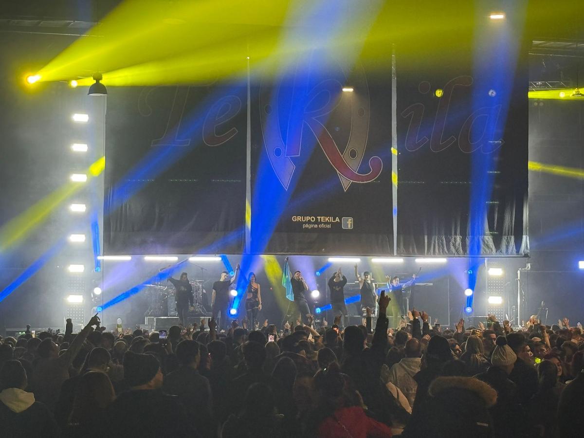 En imágenes: Así fue el "Tekilazo" de Nochevieja en Avilés