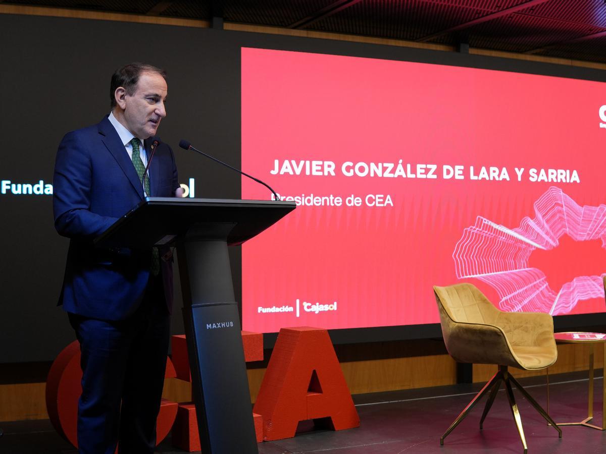 El presidente de la CEA, Javier González de Lara