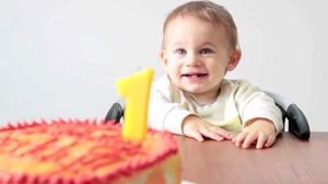 El videomuntatge amb el primer any de vida d’un bebè.