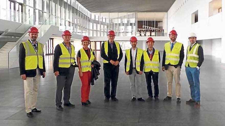 Representantes de Asima, en el Palacio de Congresos.