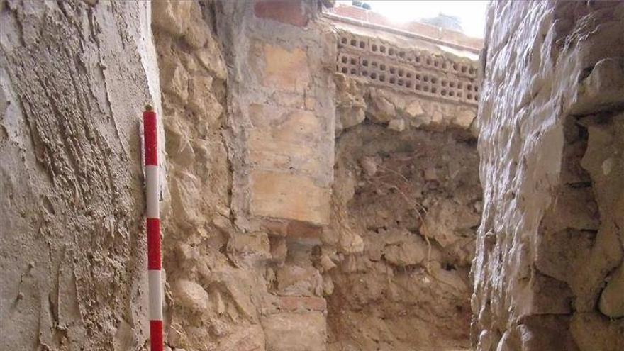 El Ayuntamiento interviene en la torre del Castillo