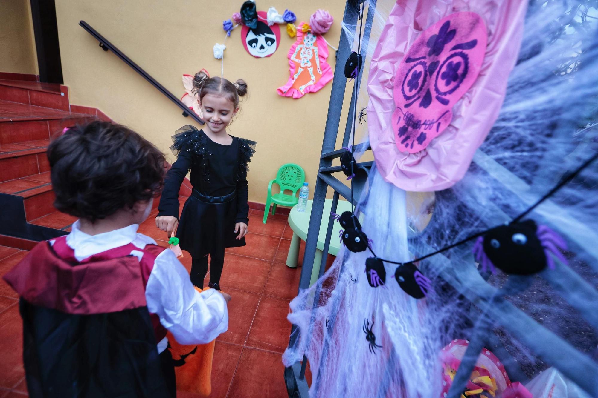 Noche de Halloween en Pueblo Hinojosa