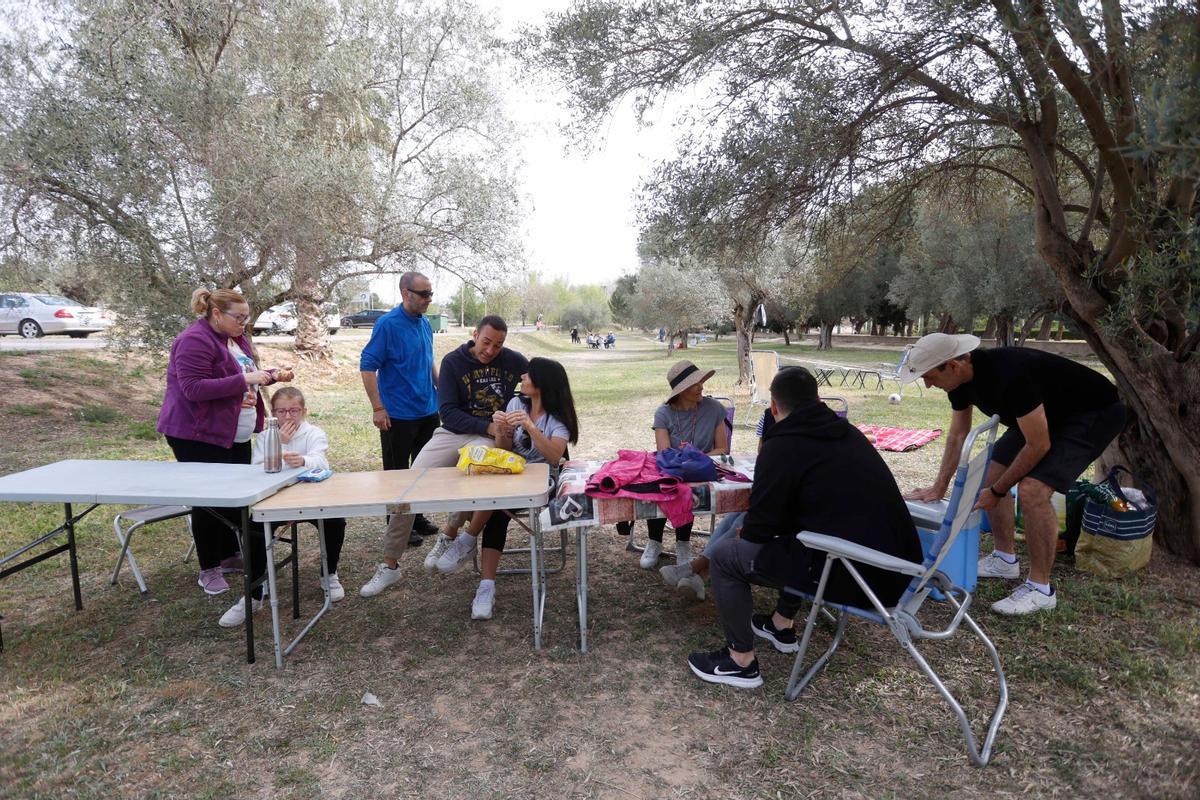 Lunes de Pascua en el parque de Sant Vicent de Llíria