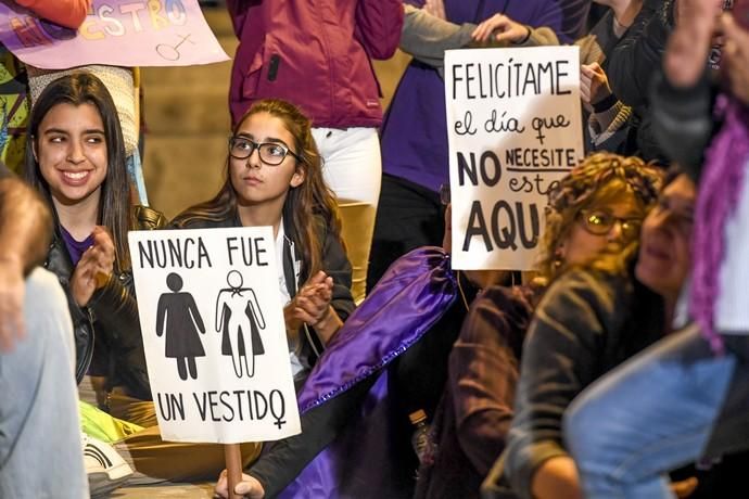 GENTE Y CULTURA 07-03-19  LAS PALMAS DE GRAN CANARIA. 8M Día Internacional de la Mujer. Manifestación por el 8M Día Internacional de la Mujer. FOTOS: JUAN CASTRO