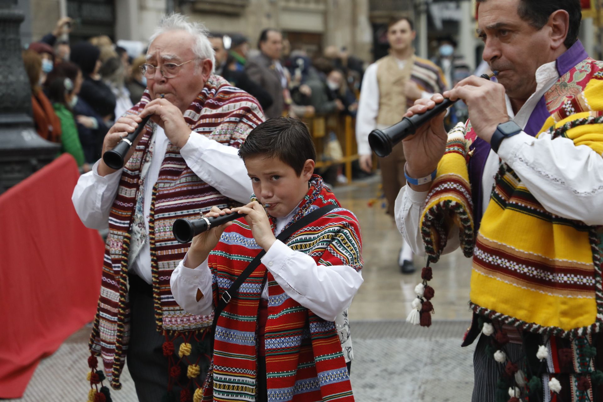 Búscate en el primer día de ofrenda por la calle de Quart (entre las 17:00 a las 18:00 horas)