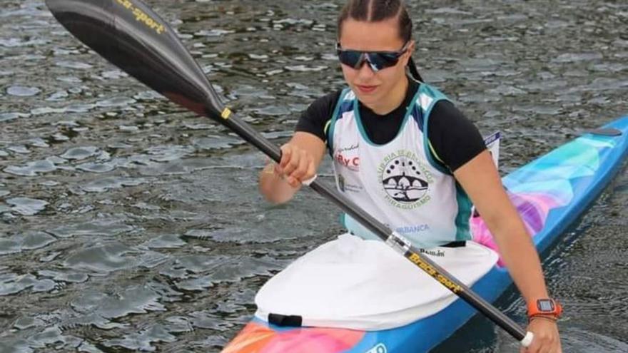 Irene Lata, del Ría de Betanzos, campeona de España sub 23 en K1