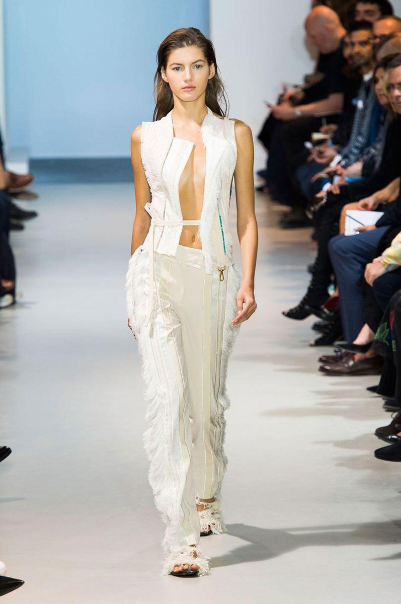 PFW: Paco Rabanne Primavera/Verano 2016, conjunto en blanco