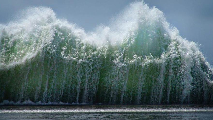 Soñar con tsunamis podría tener impactantes significados según los expertos