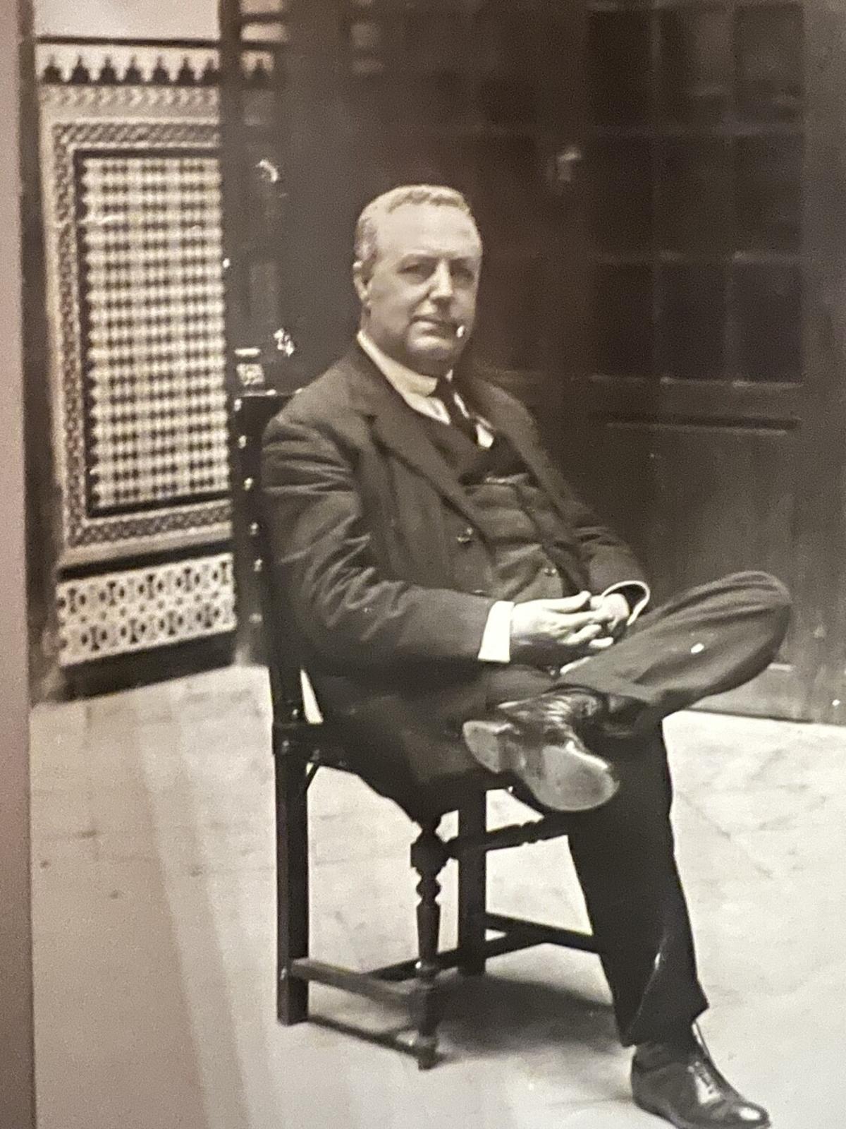 Vicente Llorens y Asensio