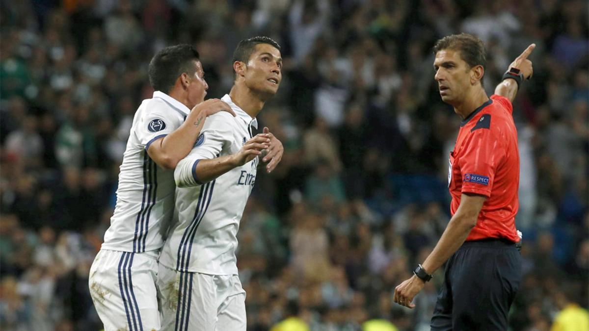 Los árbitros están beneficiando esta temporada al Real Madrid en todas las competiciones