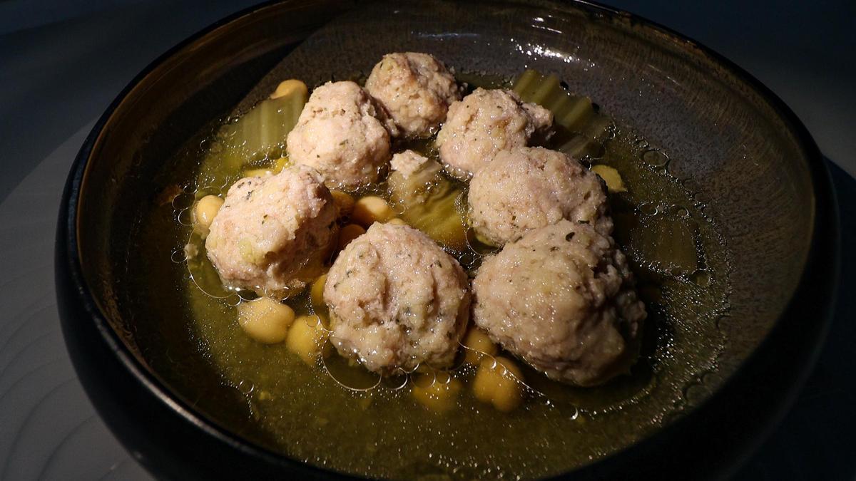 Albóndigas caseras de cocido al estilo Vicentica.