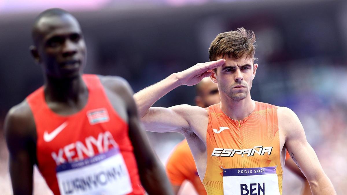 El español Adrian Ben antes de su serie de los 800 metros en los Juegos Olímpicos de París 2024