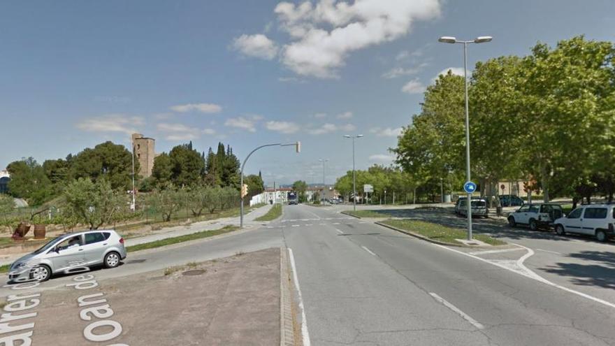 L&#039;enllaç de la carretera del Pont de Vilomara cap al carrer de Sant Joan de Déu