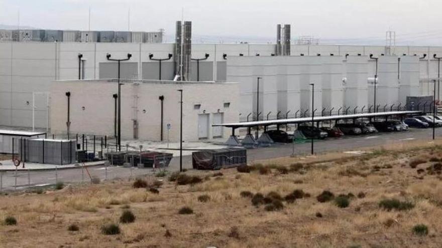Medio Ambiente autoriza a Amazon a gastar un 48% más de agua en su centro de datos de El Burgo de Ebro (Zaragoza)