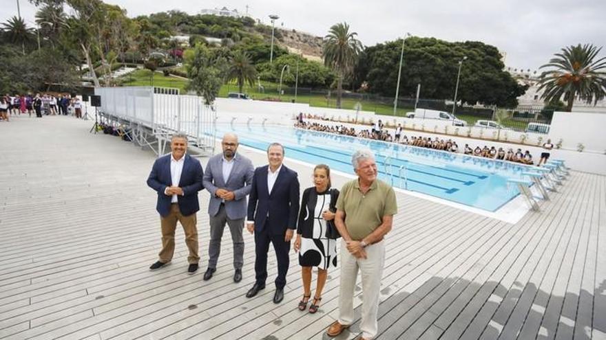 Inauguran la flamante piscina Roque Díaz del complejo deportivo Julio Navarro