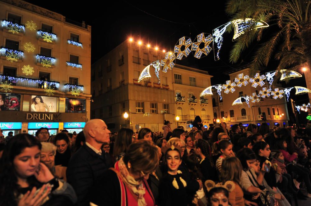 Así ha sido el encendido de luces de la Navidad en