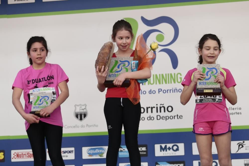 Más de dos mil deportistas corrieron esta mañana en la prueba que discurría por el centro de la ciudad del Louro