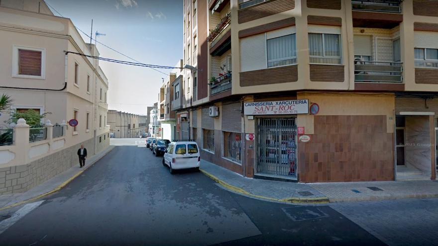 Violento robo en una carnicería de Almenara: Los vecinos retienen al ladrón