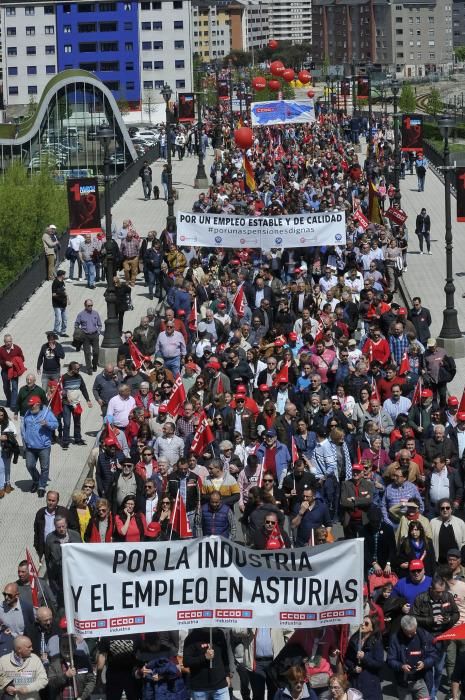 1 de mayo: Miles de personas se manifiestan en Asturias para reivindicar mejoras laborales