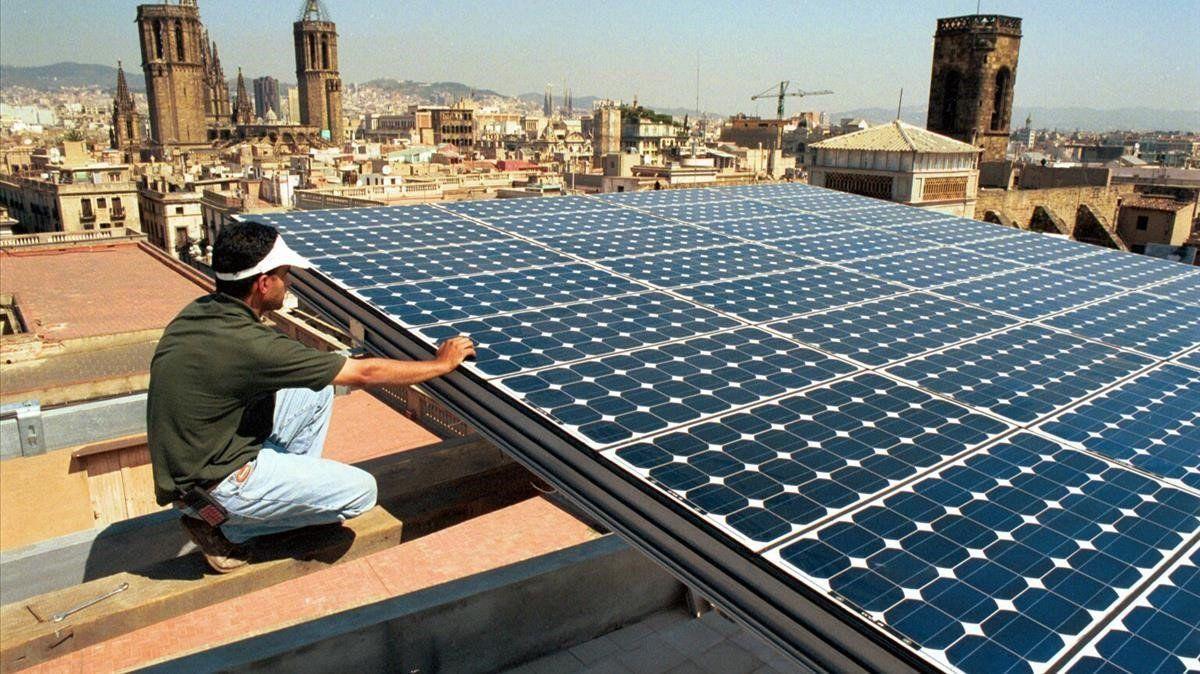 Colocación de placas solares en Barcelona