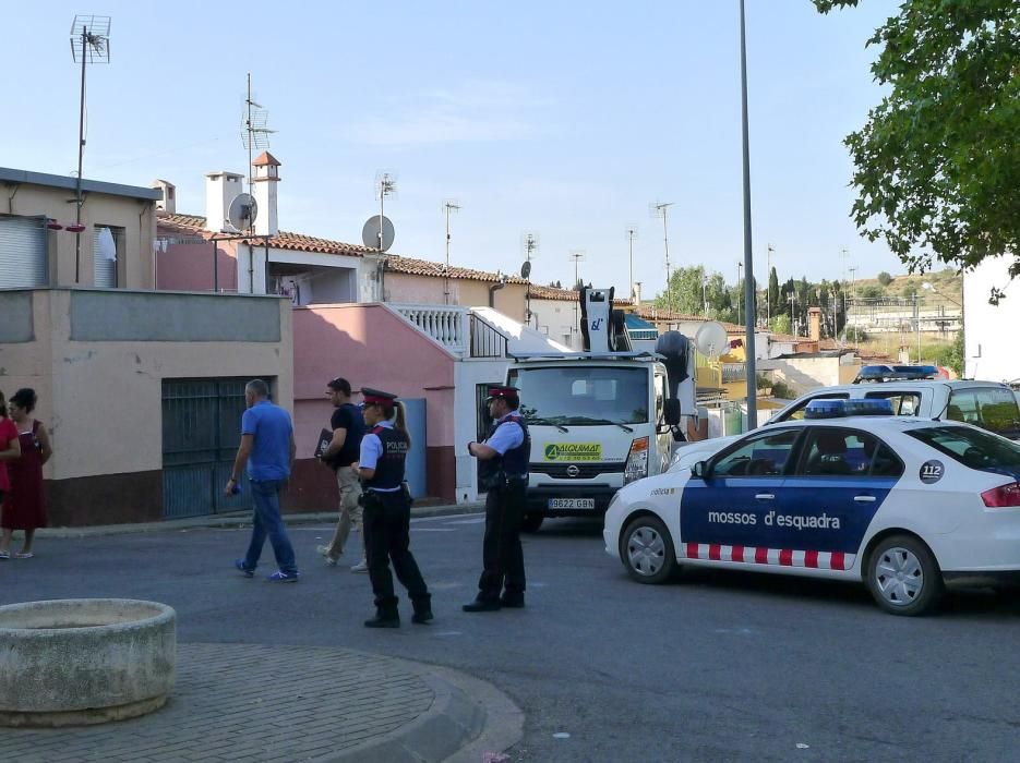 Dispositiu contra el frau elèctric i el tràfic de drogues al barri del Culubret de Figueres