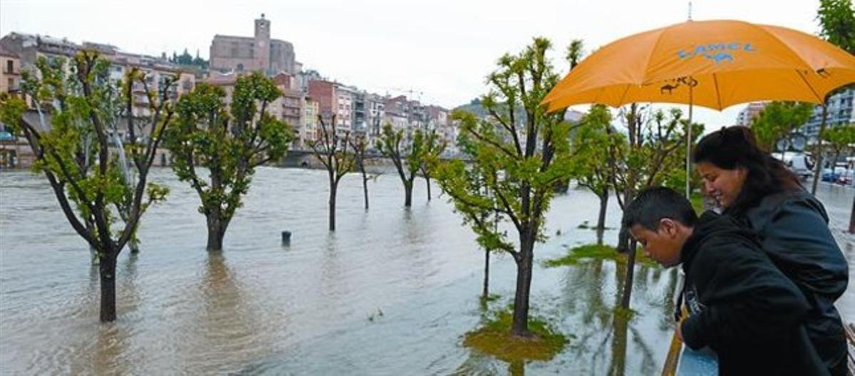 El riu Segre, al seu pas per Balaguer, ahir. El riu Segre, al seu pas per Balaguer, ahir.