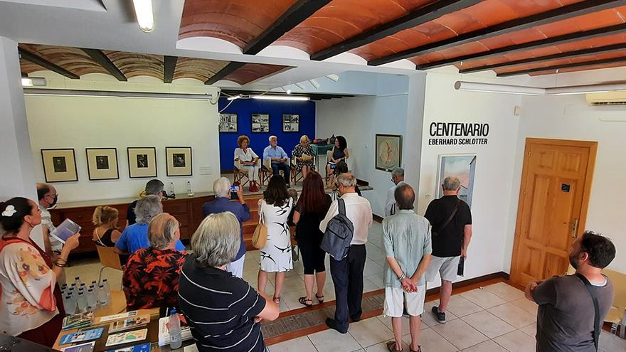 Acto de clausura del centenario del nacimiento del pintor Schlotter, en Altea.