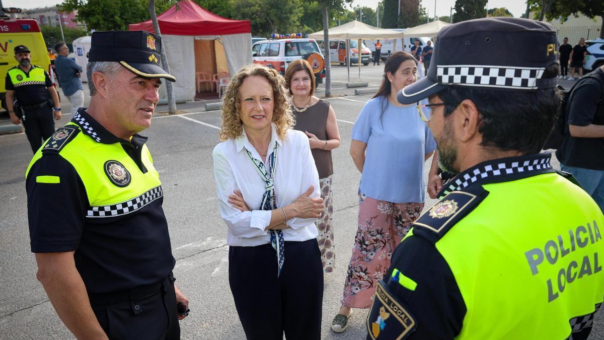 Folgado visita el Puesto de Mando Preventivo y de Coordinación ante el Bigsound.