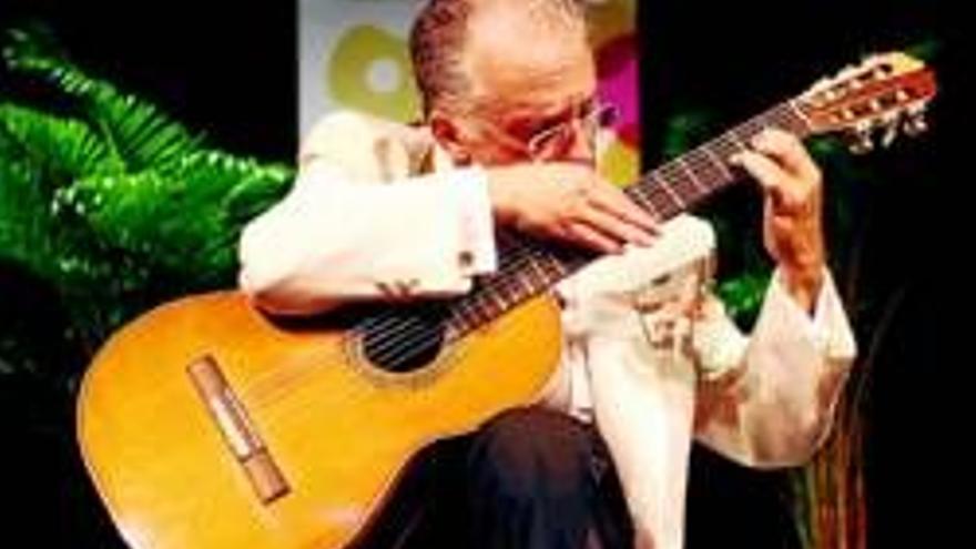 Un guitarrista fiel a su estilo