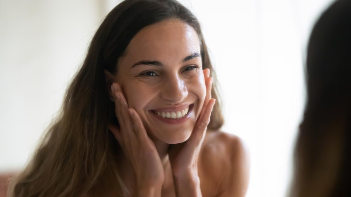 El producto que todas mis amigas llevan en el bolso: el agua facial de avena de Mercadona