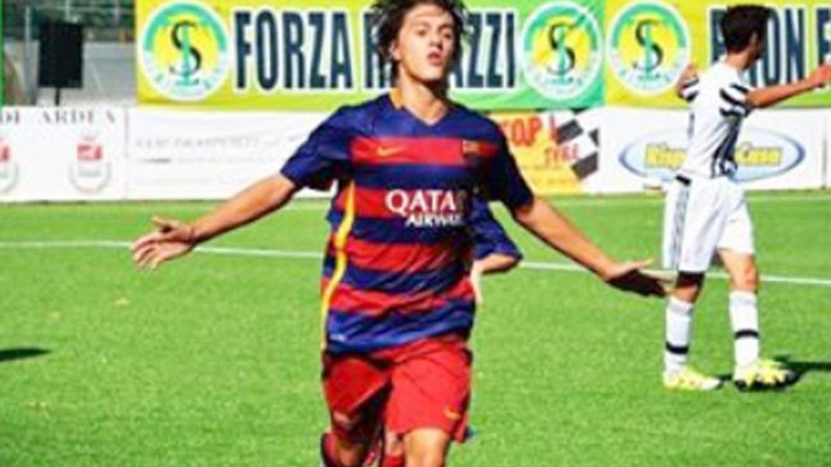 Pablo Moreno es uno de los mejores &quot;9&quot; de la cantera del Barça