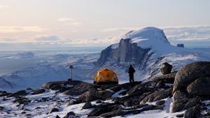 Estación de medición de la subida del suelo en Groenlandia