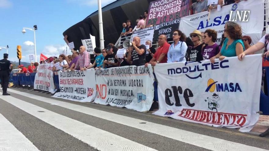 Protestas en la Feria de Muestras