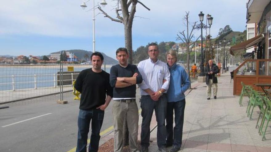 De izquierda a derecha, Raúl Galán, Alejandro Fernández, Mauricio Roza e Isabel Pendás.