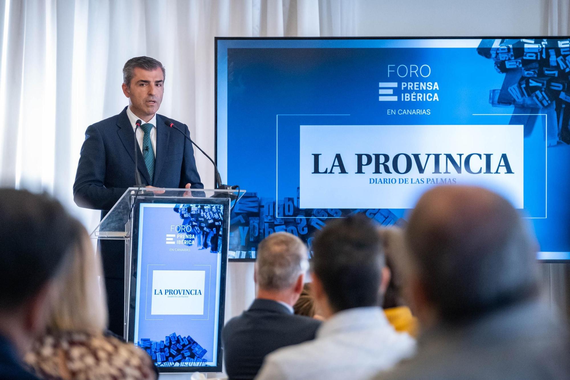 Foro con Manuel Domínguez