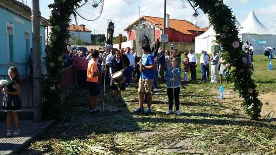 Bañugues despide con el Carmen el verano gozoniego