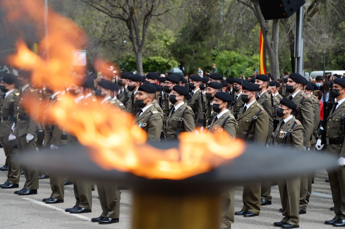 Más de 600 civiles juran bandera en Córdoba