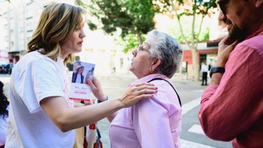 Alegría promete una iluminación potente para Navidad y ampliar aceras