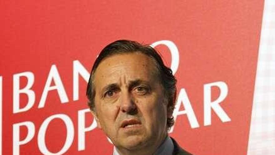 Jacobo González Robatto, de Banco Popular, y Jorge Gost, consejero delegado del Pastor. / mondelo/ v. echave