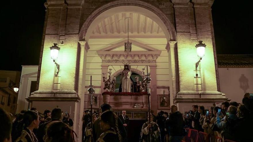 Viernes de Dolores con el Señor del Perdón, el gran estreno de la Semana Santa de Puente Genil