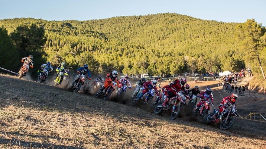 L&#039;EnduRoc aplega més 700 pilots a Les Comes, Súria