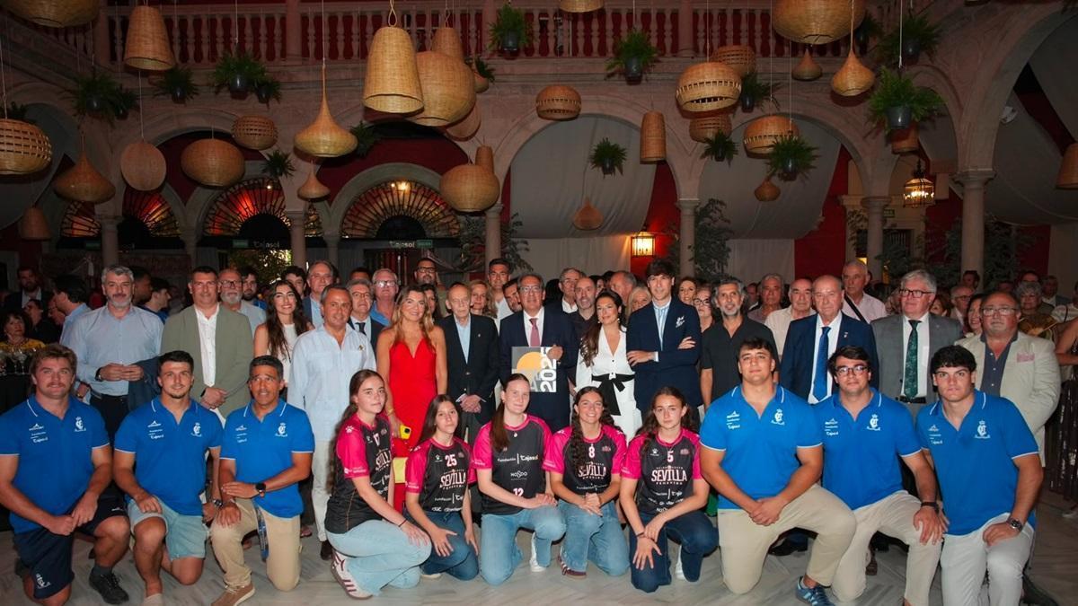 Asistentes al acto de presentación de la memoria de actividades 2025 de la Fundación Cajasol.