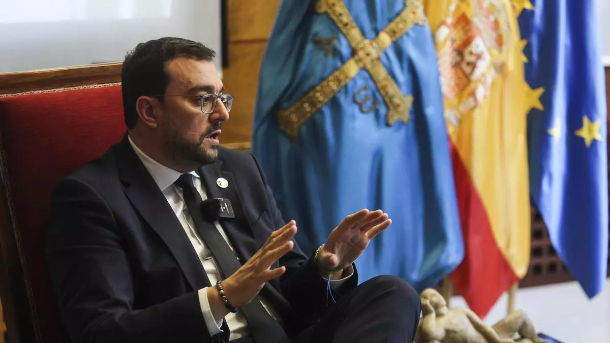 Adrián Barbón