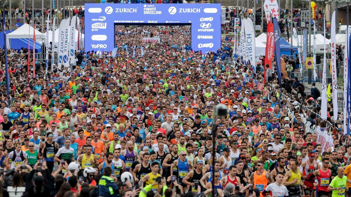 La salida de la Zurich Marató Barcelona