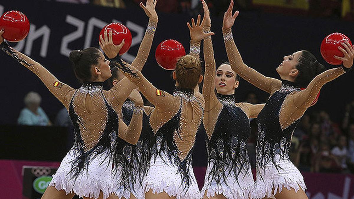 El equipo español, durante la final de gimnasia rítmica