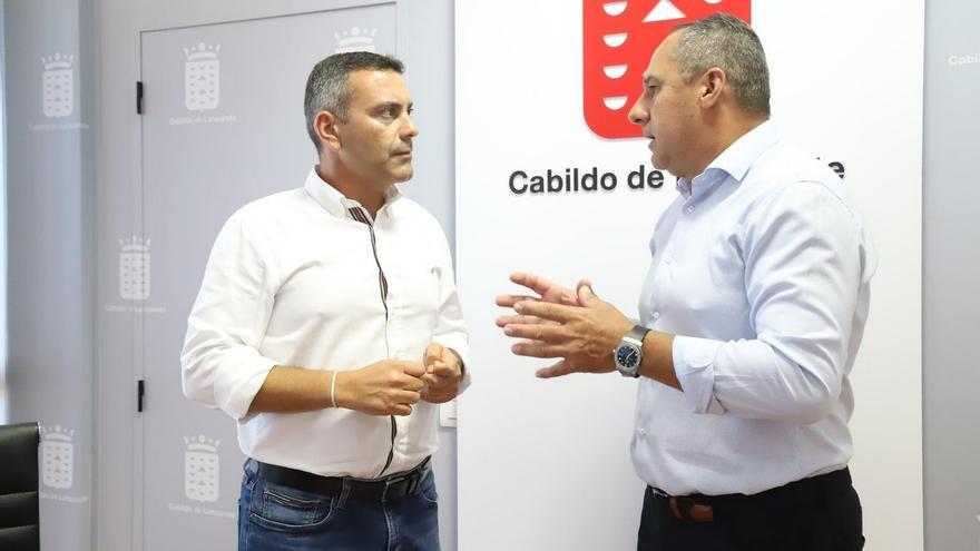 El Cabildo de Lanzarote reconoce los 50 años de la labor de comunicación deportiva de Jesús Lasso Cabrera