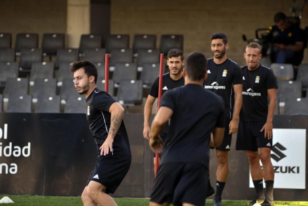 Entrenamiento del FC Cartagena en el Cartagonova (07/06/2019)